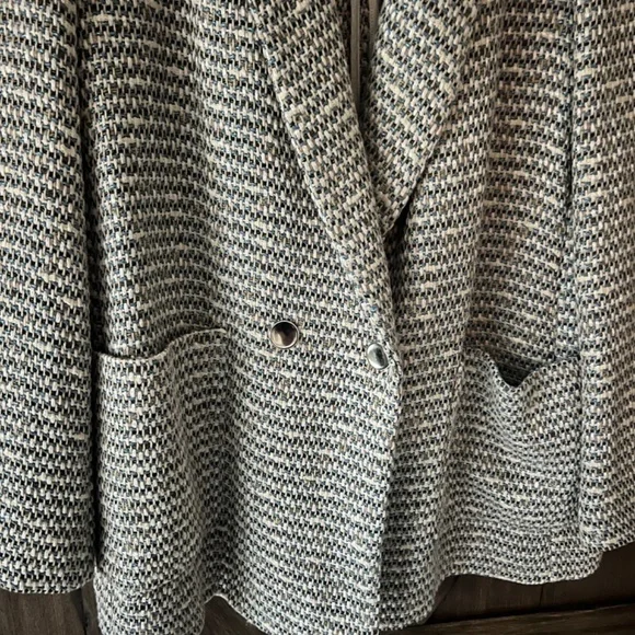Zara Textured Double Breasted Peaked Lapel Tweed Blazer Jacket Size Medium - Picture 4 of 10